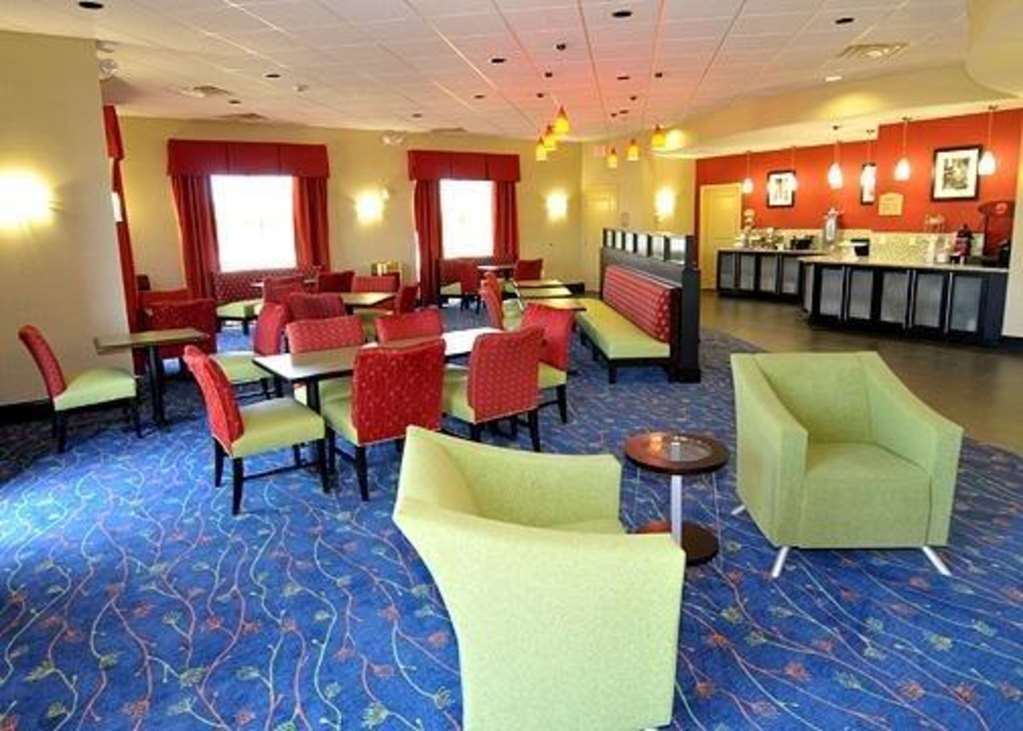 Comfort Suites Jackson I-40 Restaurante foto