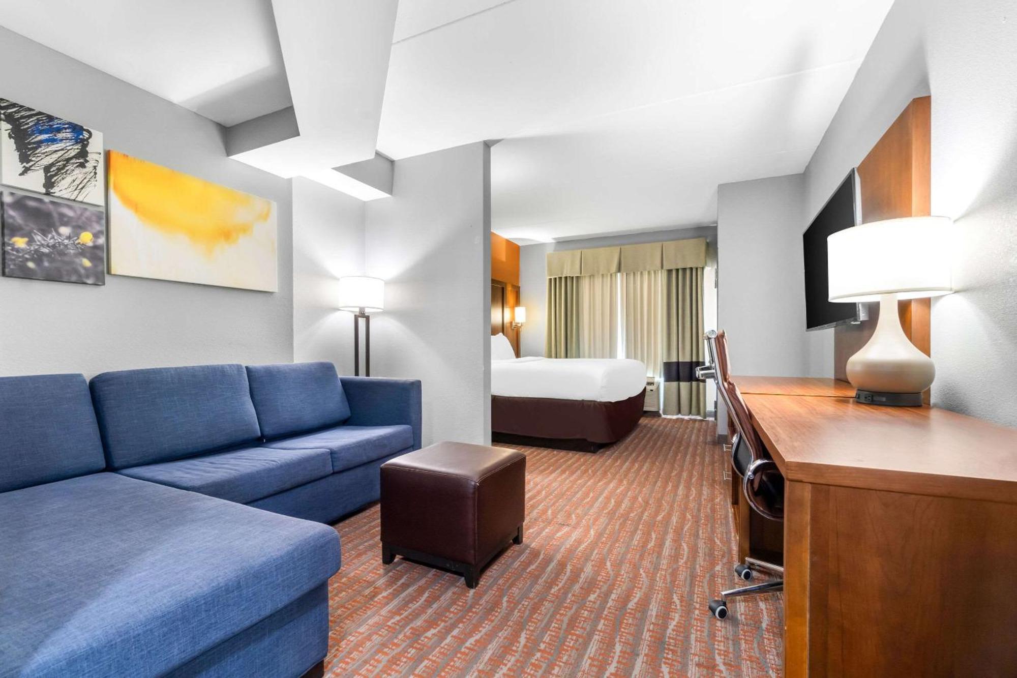 Comfort Suites Jackson I-40 Exterior foto